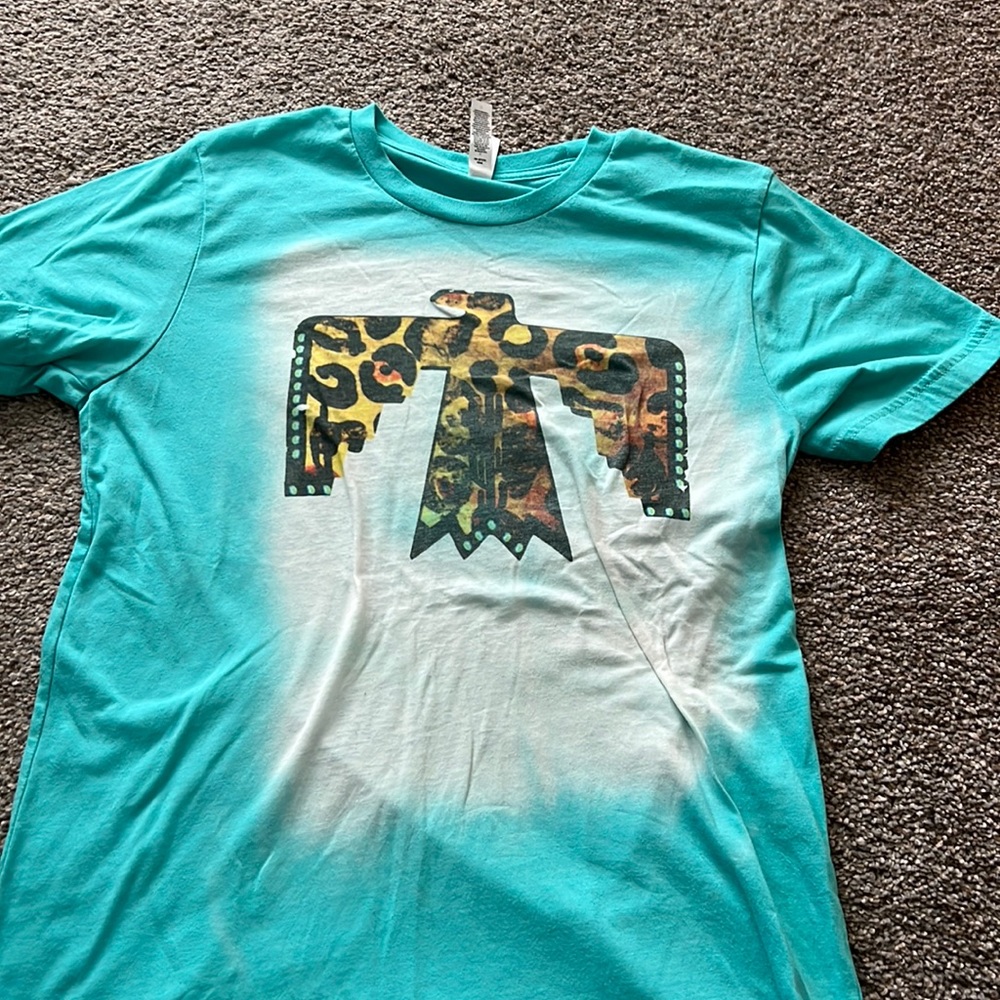 Graphic tee